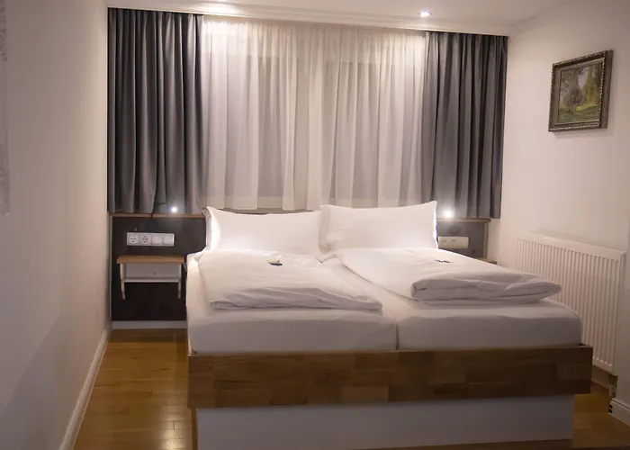 Stadtkrug Szálloda 3*